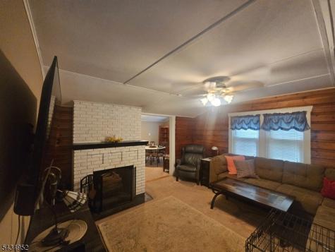 10 Shawnee Road Hopatcong NJ 07843