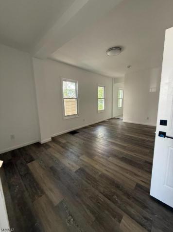 322 Court Street Elizabeth NJ 07206
