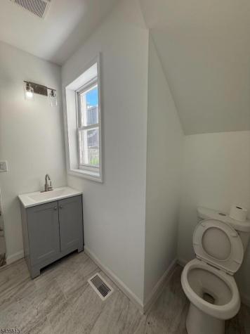 322 Court Street Elizabeth NJ 07206