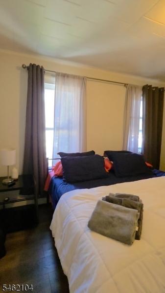 233 Pine Street Elizabeth NJ 07206