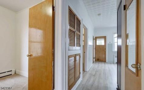 58 Westervelt Avenue Hawthorne NJ 07506