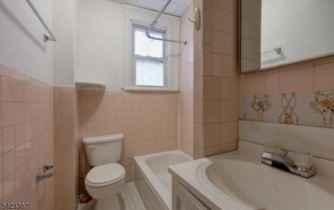 58 Westervelt Avenue Hawthorne NJ 07506
