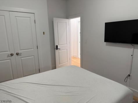 492 S 20th Street Newark NJ 07103