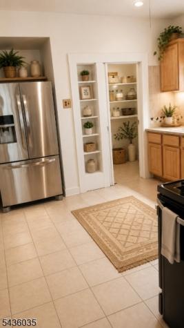 19 Bayview Avenue Newark NJ 07112