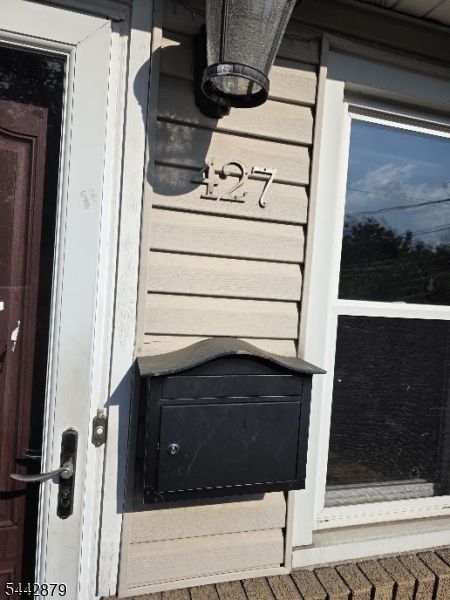 423 Lake Street Newark NJ 07104