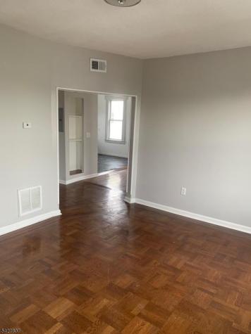 298 Clinton Place Newark NJ 07112