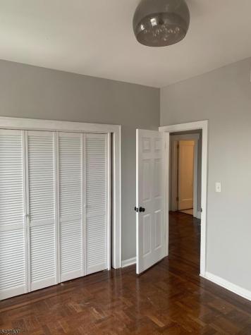 298 Clinton Place Newark NJ 07112