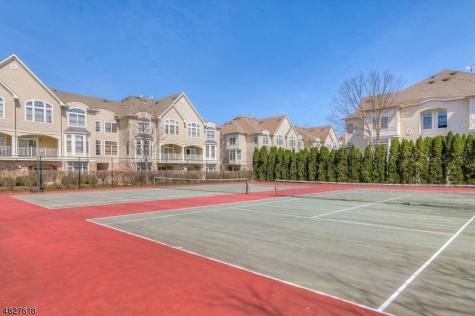 321 Edmonton Court Livingston NJ 07039