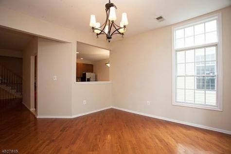 321 Edmonton Court Livingston NJ 07039
