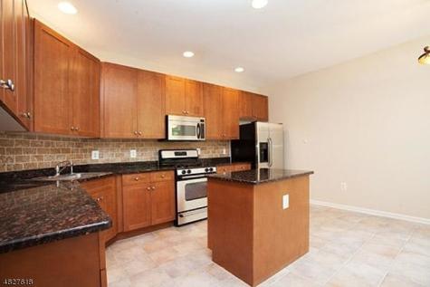 321 Edmonton Court Livingston NJ 07039