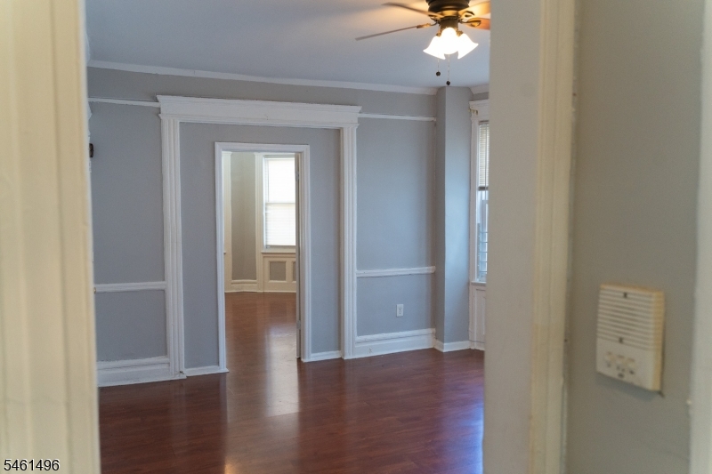867 S 17th Street Newark NJ 07108
