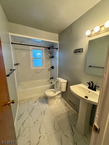 24 Grand Avenue Newark NJ 07106