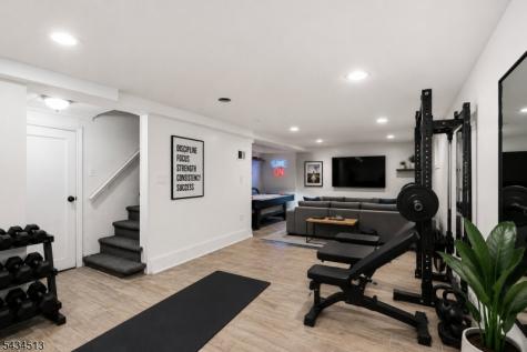 271 Fuller Terrace City Of Orange NJ 07050