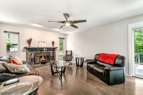 33 Highmount Avenue Warren NJ 07059