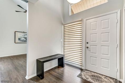 33 Highmount Avenue Warren NJ 07059