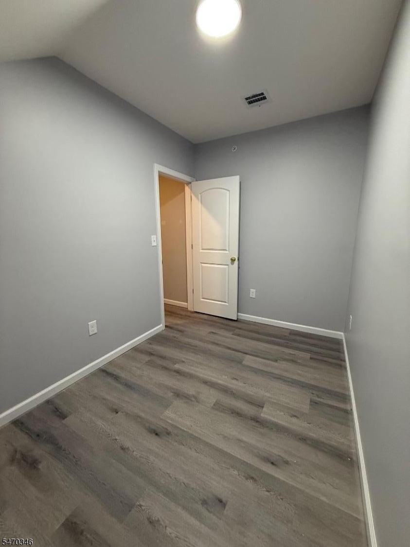 238 Renner Avenue Newark NJ 07112