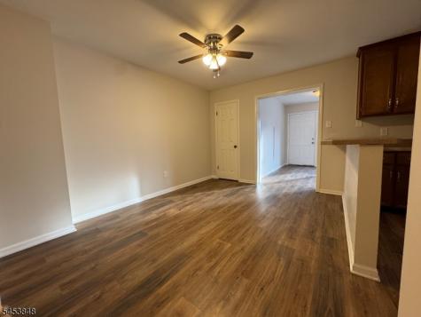 42 Burlington Court Hamburg NJ 07419
