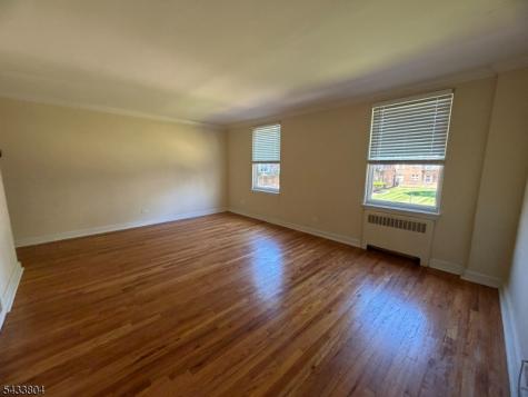 160 Gordonhurst Avenue Montclair NJ 07043