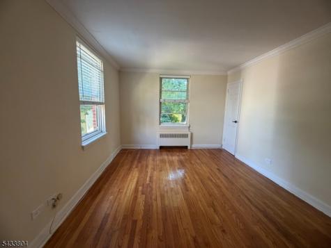 160 Gordonhurst Avenue Montclair NJ 07043