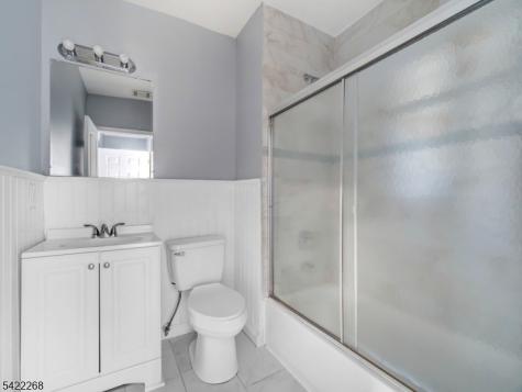156 Crystal Street North Arlington NJ 07031