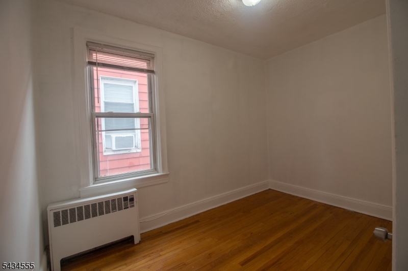 89 Van Nostrand Avenue Jersey City NJ 07305