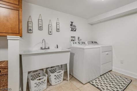 4 Hillcrest Avenue Mendham NJ 07945