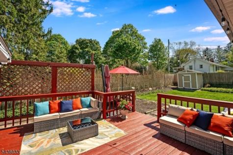 4 Hillcrest Avenue Mendham NJ 07945