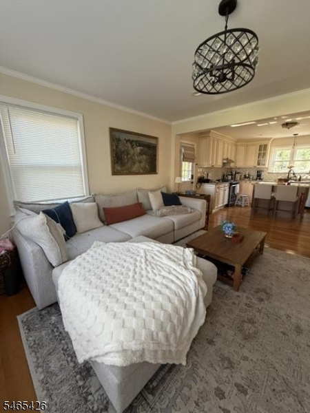 241 Hillside Avenue Springfield NJ 07081