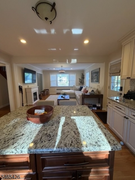 241 Hillside Avenue Springfield NJ 07081