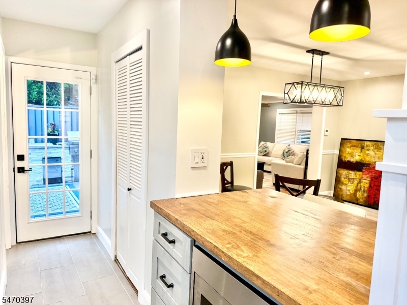 27 Brookside Road Spotswood NJ 08884