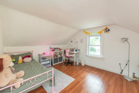 39 Midland Avenue Montclair NJ 07042