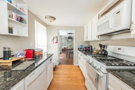 39 Midland Avenue Montclair NJ 07042
