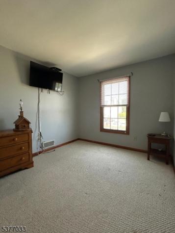 45 Burlington Court Hamburg NJ 07419