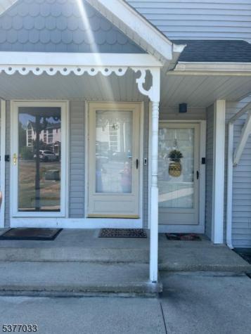 45 Burlington Court Hamburg NJ 07419