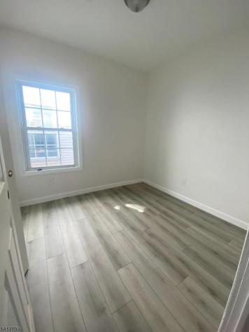 334 Bond Street Elizabeth NJ 07206