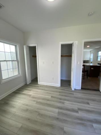 334 Bond Street Elizabeth NJ 07206