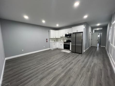 163 N 9th Street Newark NJ 07107