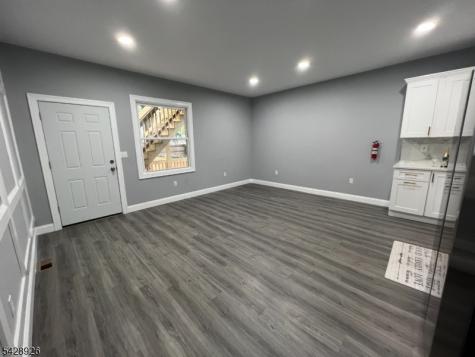 163 N 9th Street Newark NJ 07107