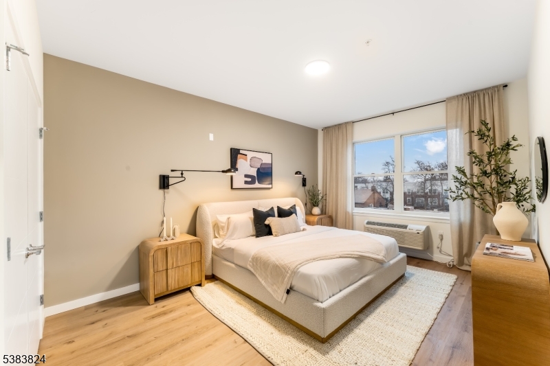 431 Drive Mlk Jr Boulevard East Orange NJ 07018