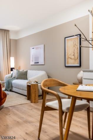 431 Drive Mlk Jr Boulevard East Orange NJ 07018