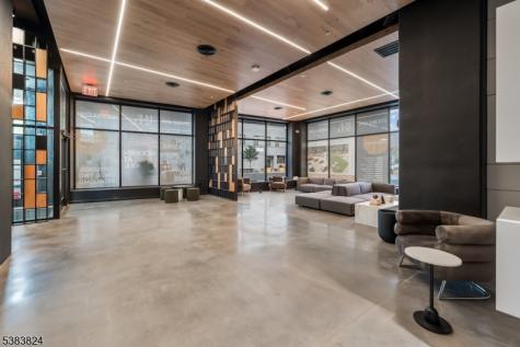 431 Drive Mlk Jr Boulevard East Orange NJ 07018