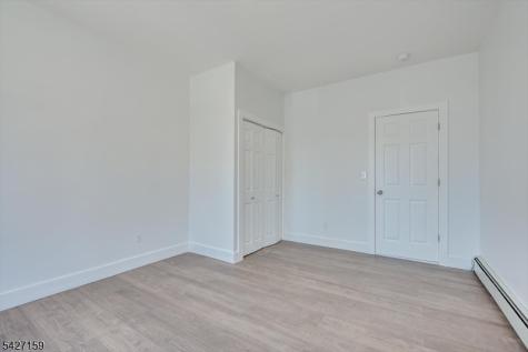 520 E Jersey Street Elizabeth NJ 07206
