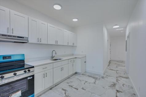 520 E Jersey Street Elizabeth NJ 07206