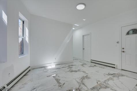 520 E Jersey Street Elizabeth NJ 07206