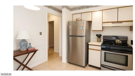 10 Heritage Drive Chatham NJ 07928