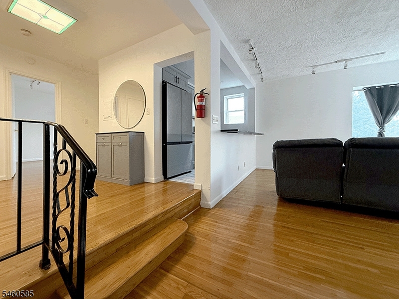19 Lyons Avenue Newark NJ 07112
