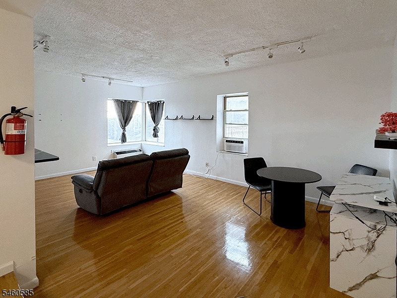 19 Lyons Avenue Newark NJ 07112