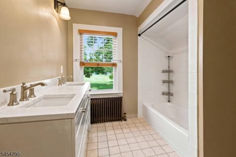 25 Rosedale Avenue Morris Plains NJ 07950