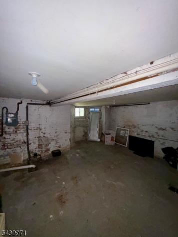 1084 Sanford Avenue Irvington NJ 07111