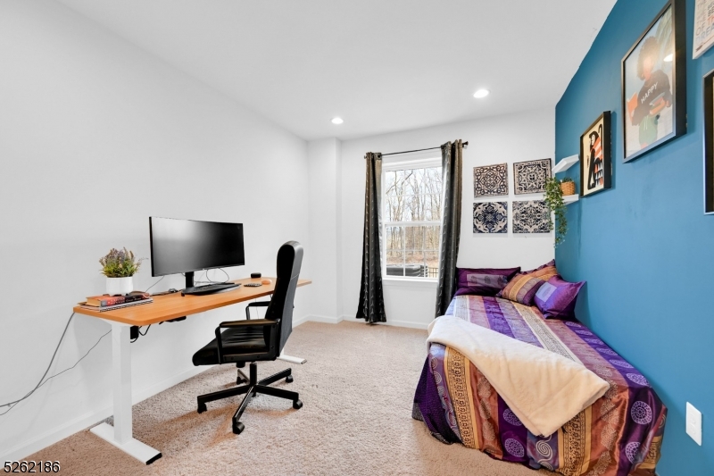 83 Sequoia Drive Cedar Grove NJ 07009